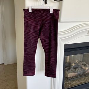 Lululemon cropped pants. Size 8